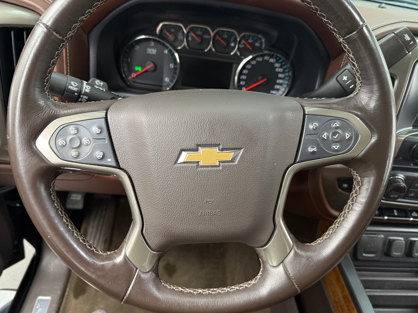 Thumbnail: 2018 Chevrolet Silverado 1500 - 4