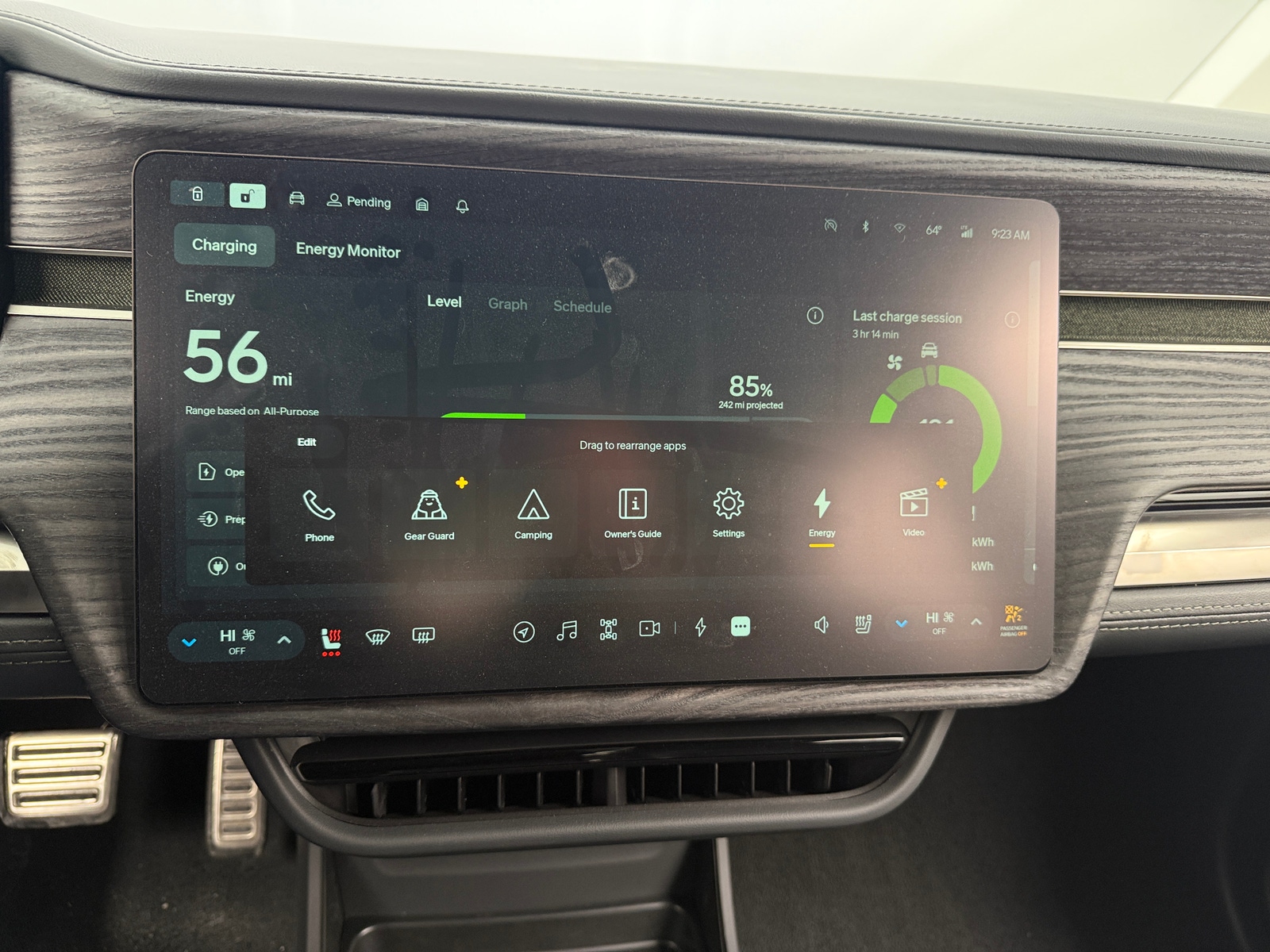 Thumbnail: 2022 Rivian R1T - 3