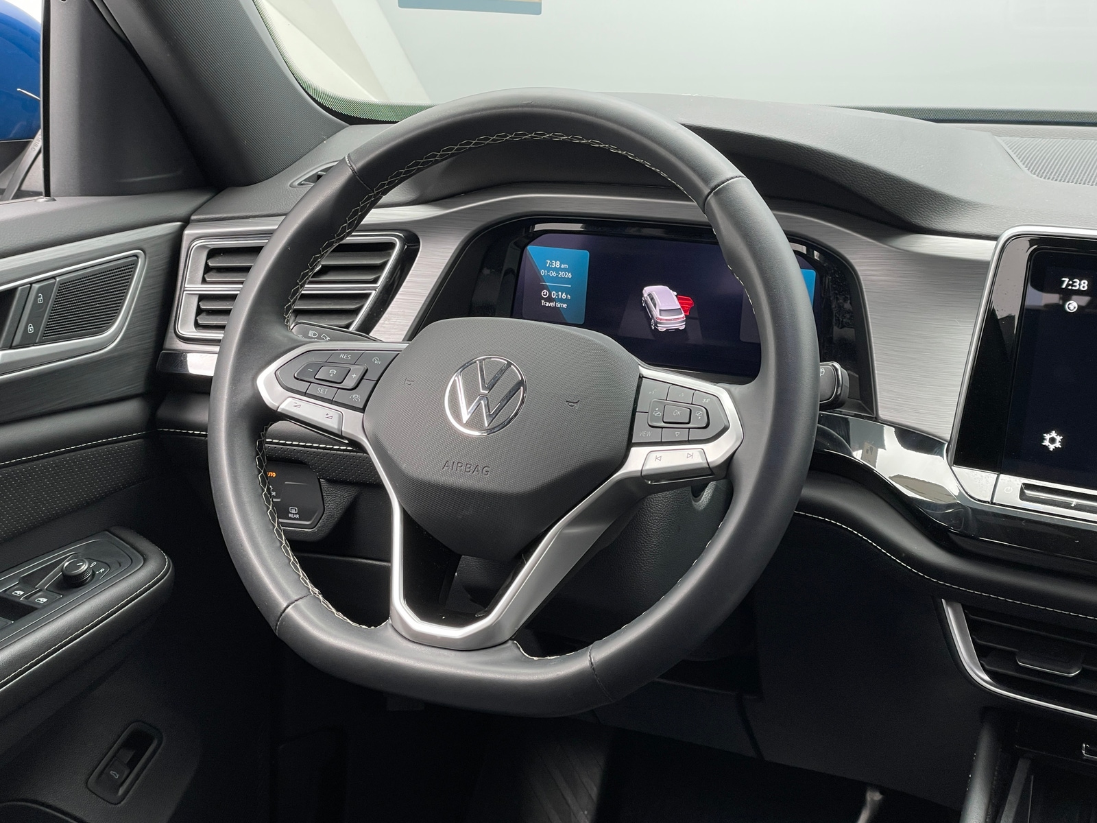 Thumbnail: 2025 Volkswagen Atlas - 4