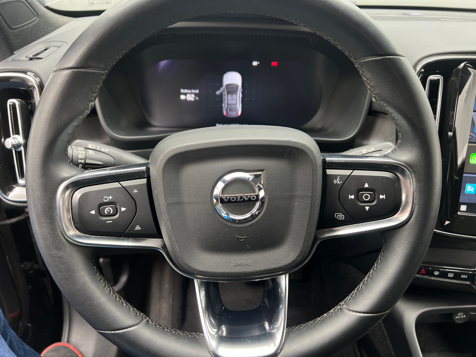 Thumbnail: 2024 Volvo C40 - 4