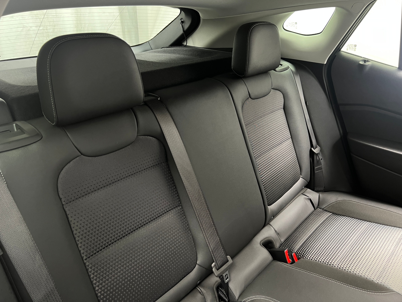 Thumbnail: 2025 Chevrolet Trax - 6