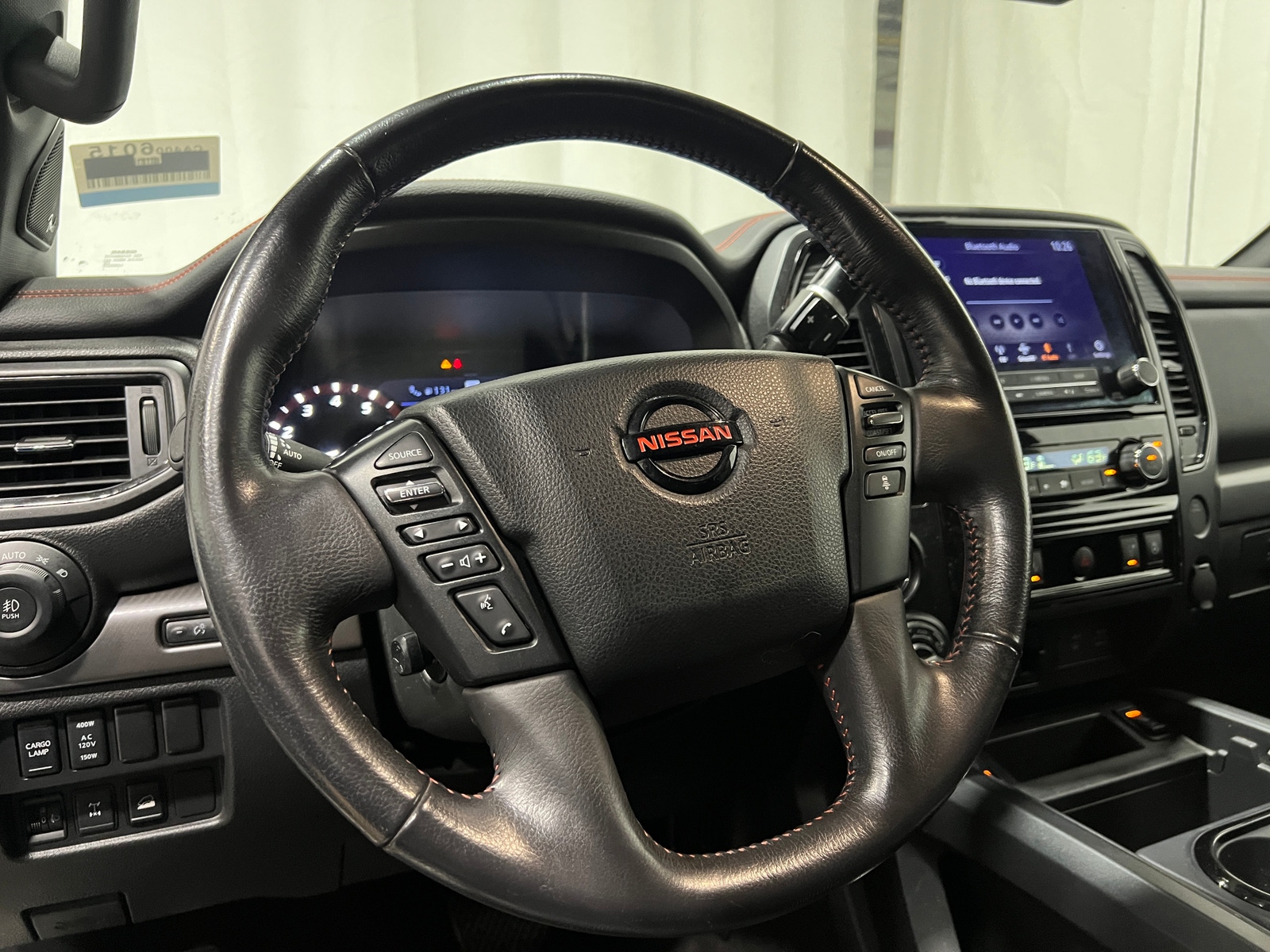 Thumbnail: 2020 Nissan Titan - 5