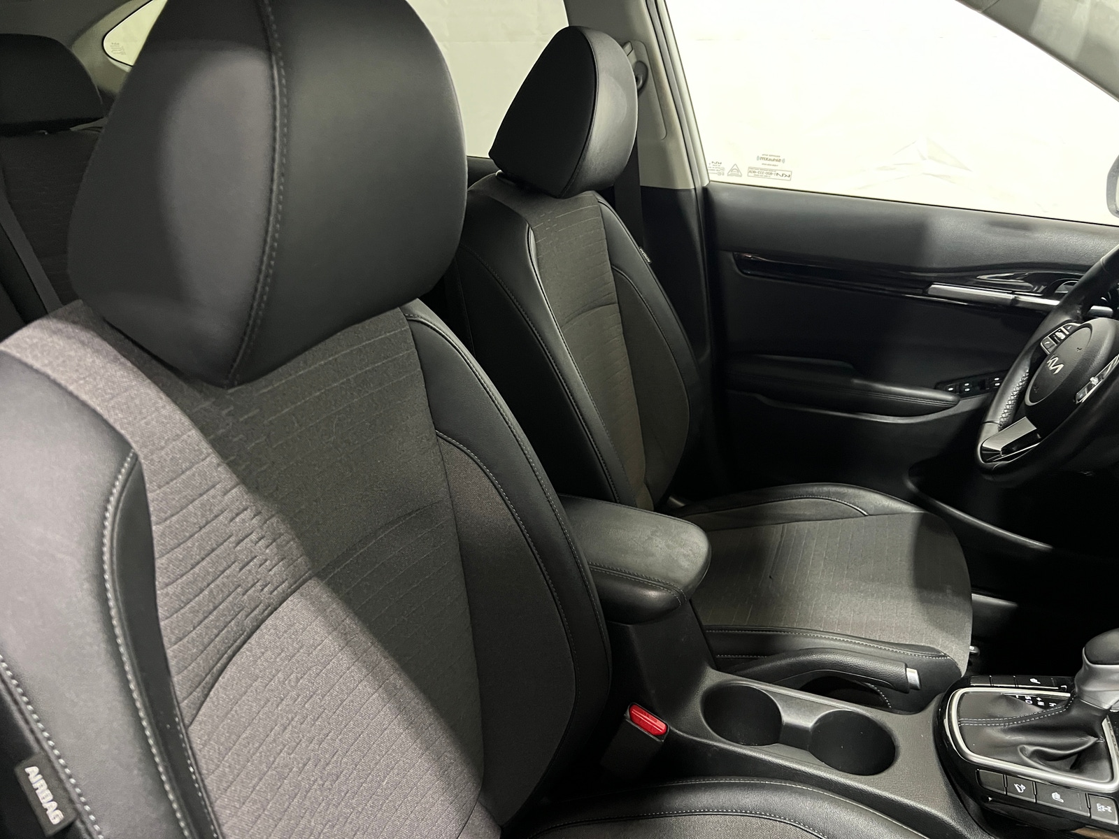 Thumbnail: 2022 Kia Seltos - 2