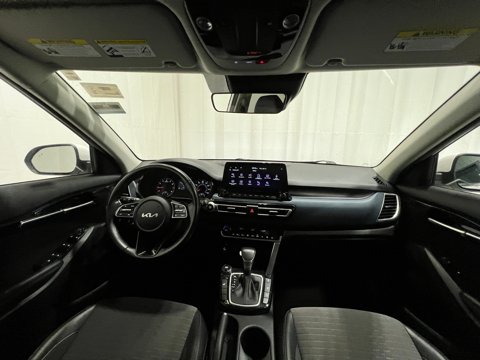 Thumbnail: 2022 Kia Seltos - 3