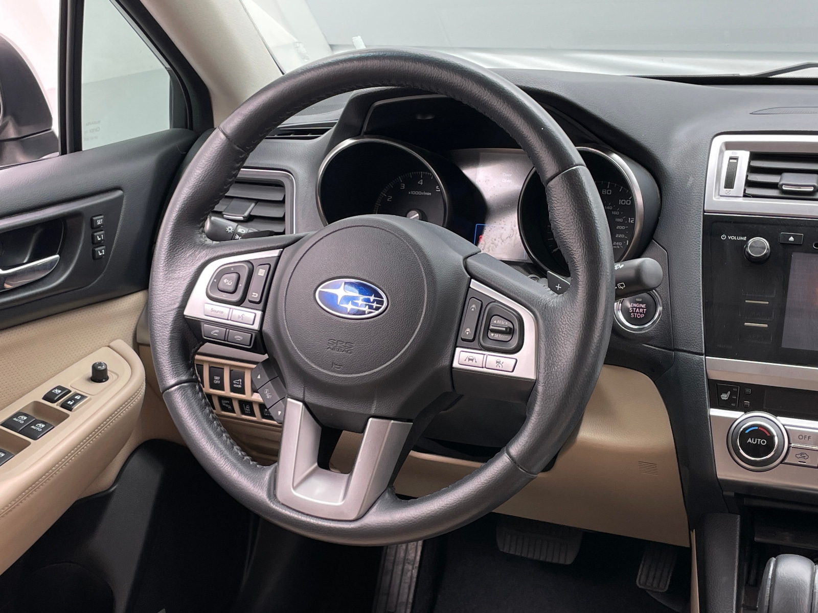 Thumbnail: 2016 Subaru Outback - 4