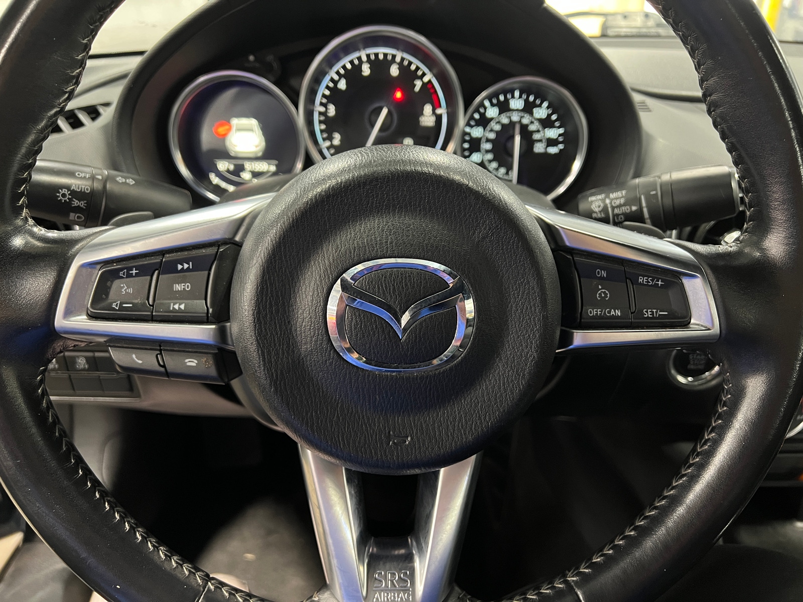 Thumbnail: 2021 Mazda MX-5 Miata - 4