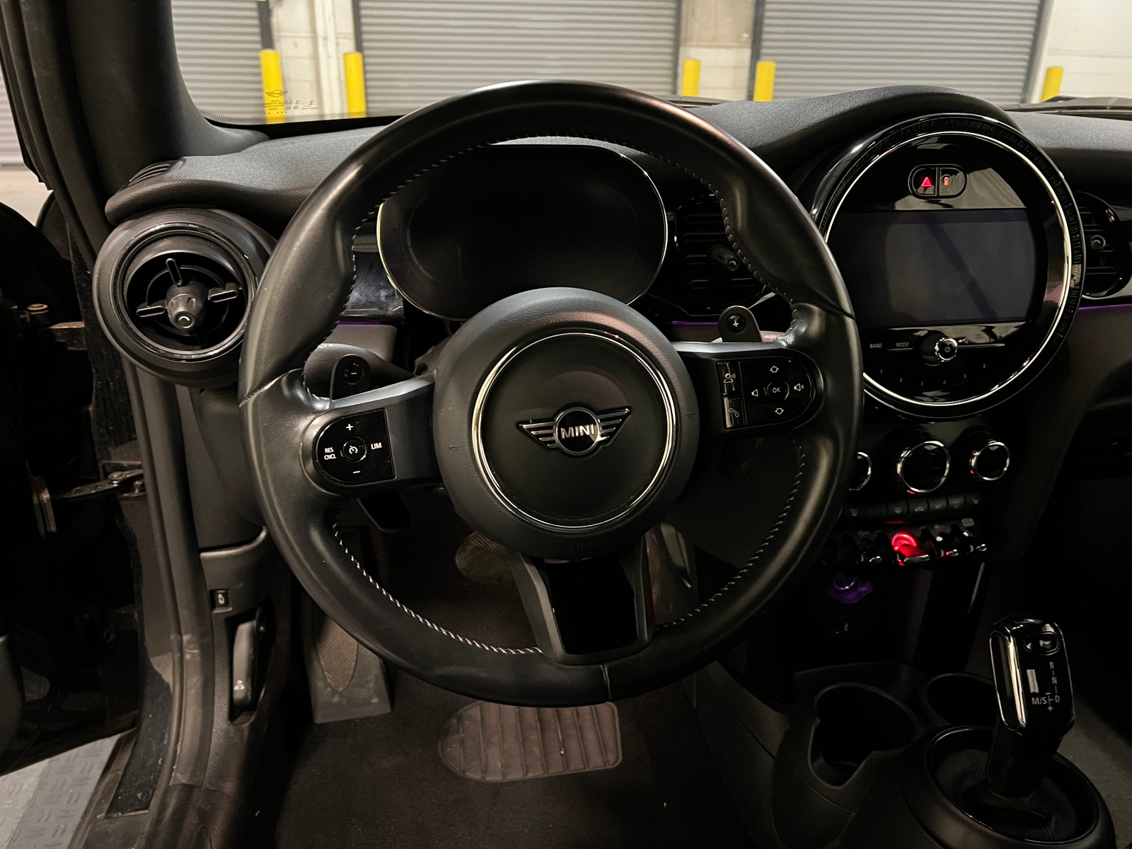 Thumbnail: 2024 MINI Cooper Convertible - 4