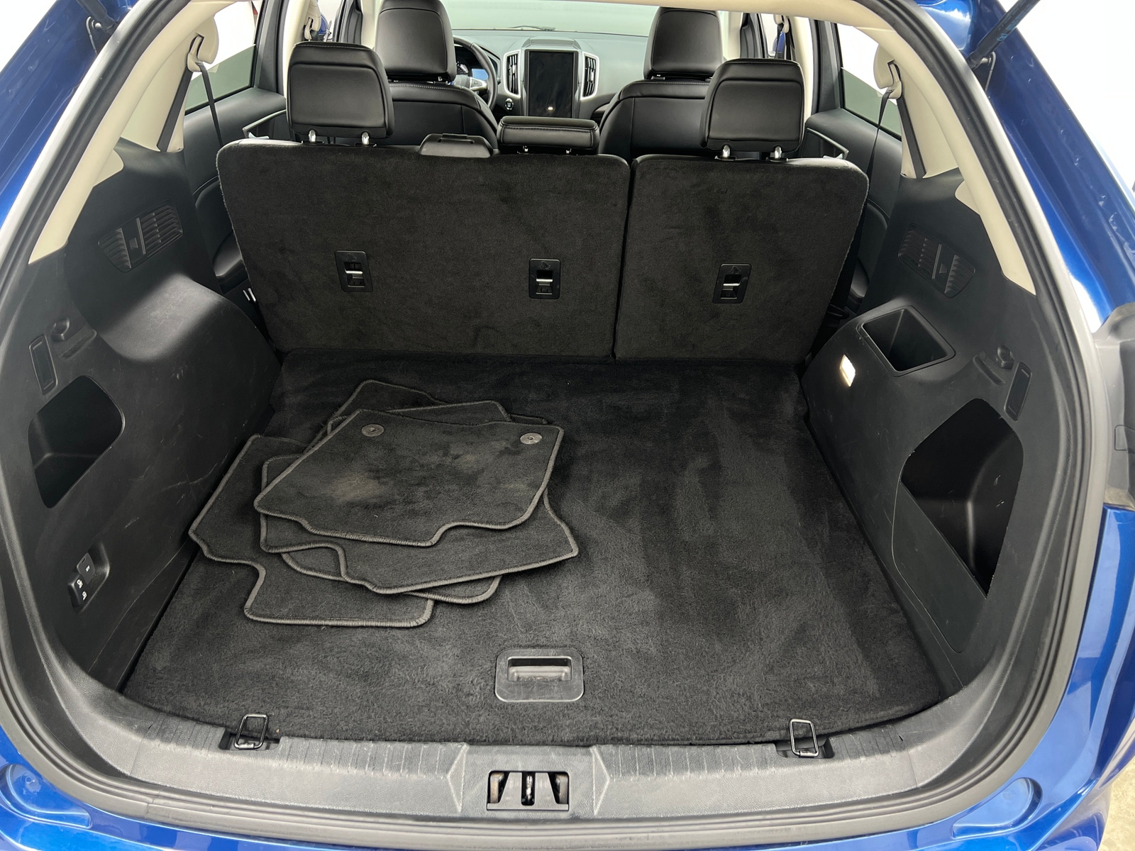 Thumbnail: 2024 Ford Edge - 6