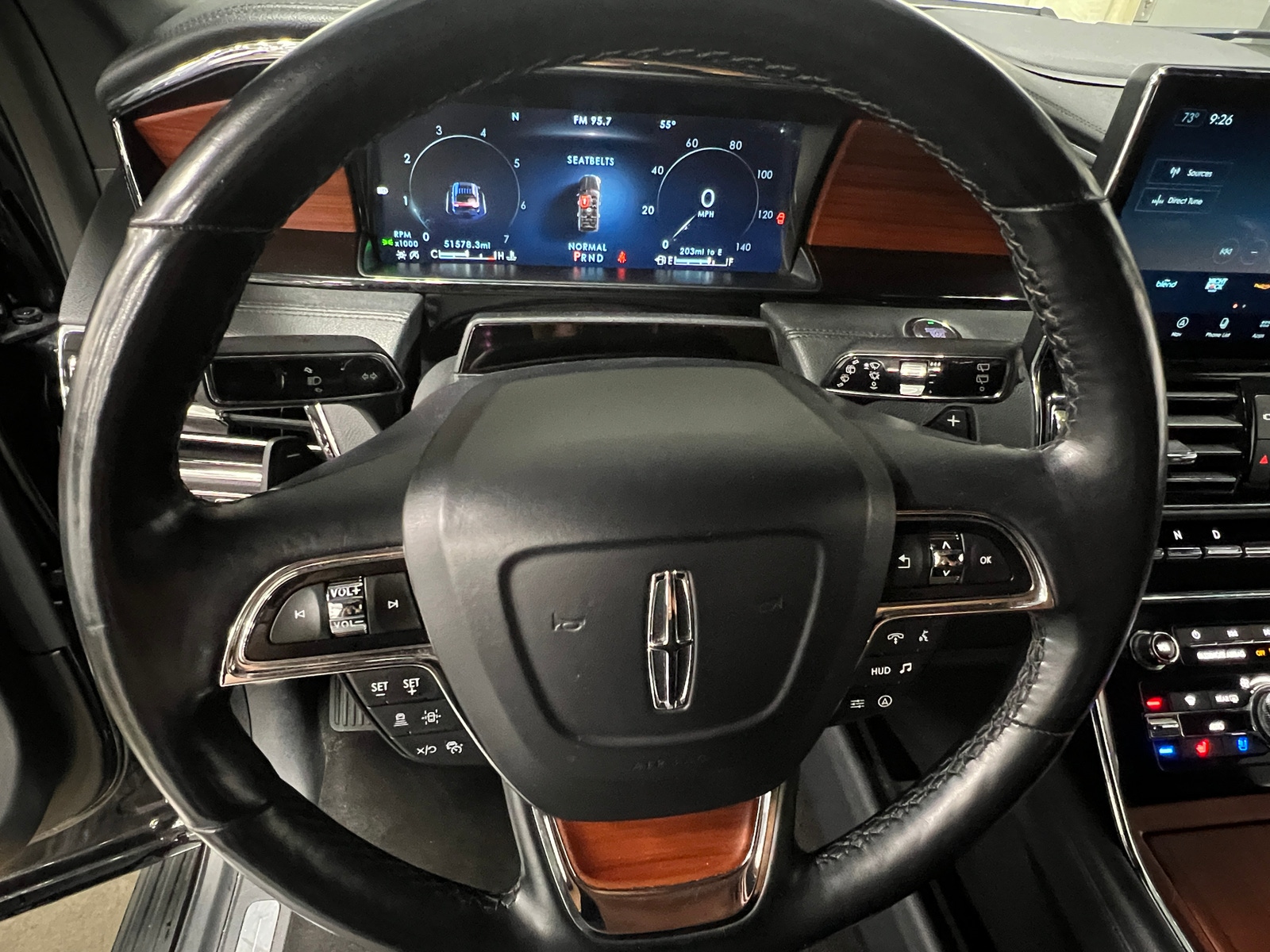 Thumbnail: 2024 Lincoln Navigator - 4