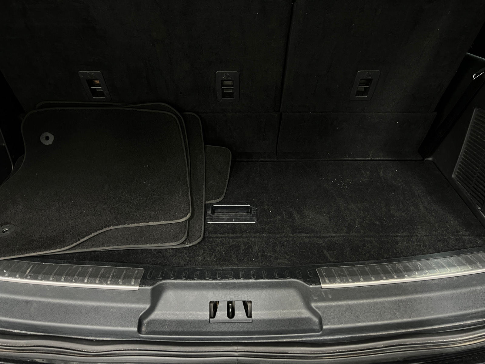 Thumbnail: 2024 Lincoln Navigator - 6