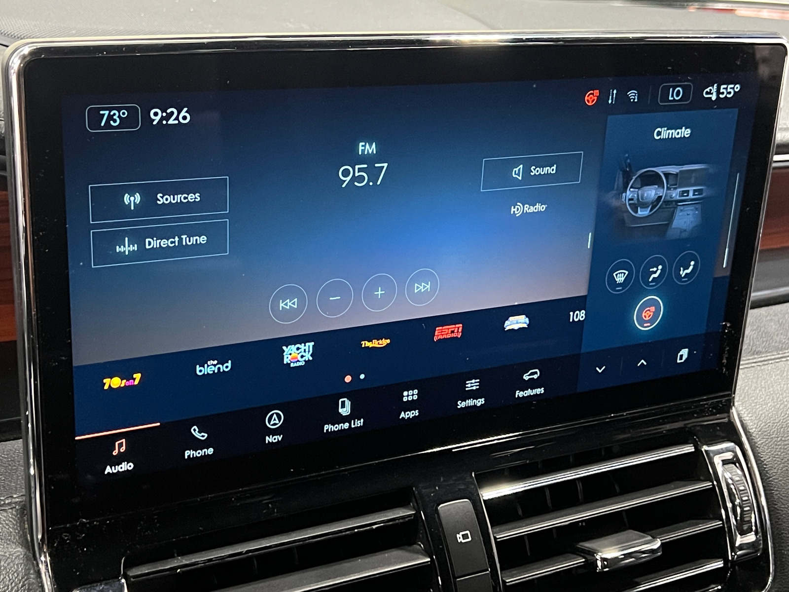 Thumbnail: 2024 Lincoln Navigator - 3