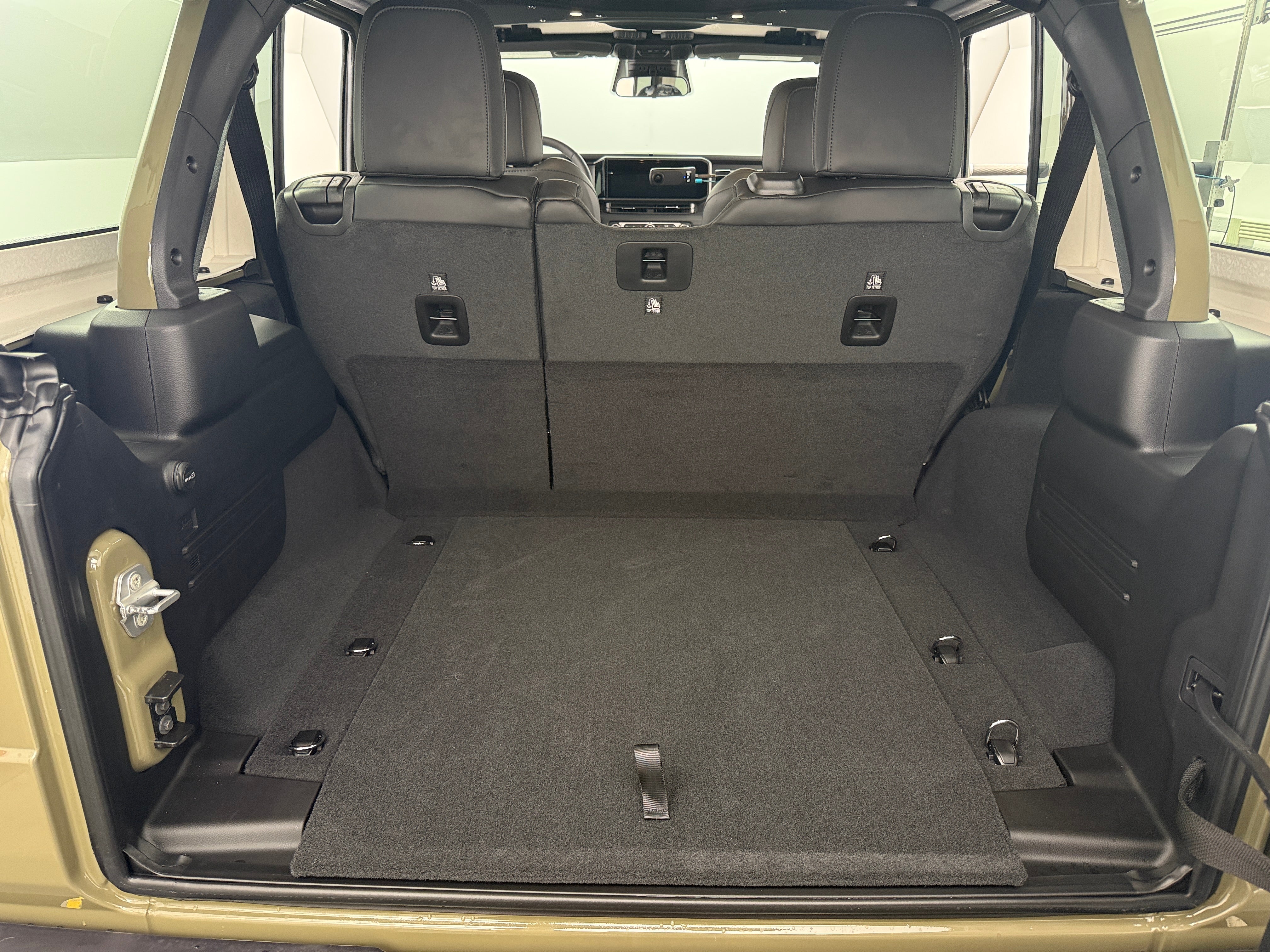 2026 Jeep Wrangler 4-Door Rubicon - Photo 6