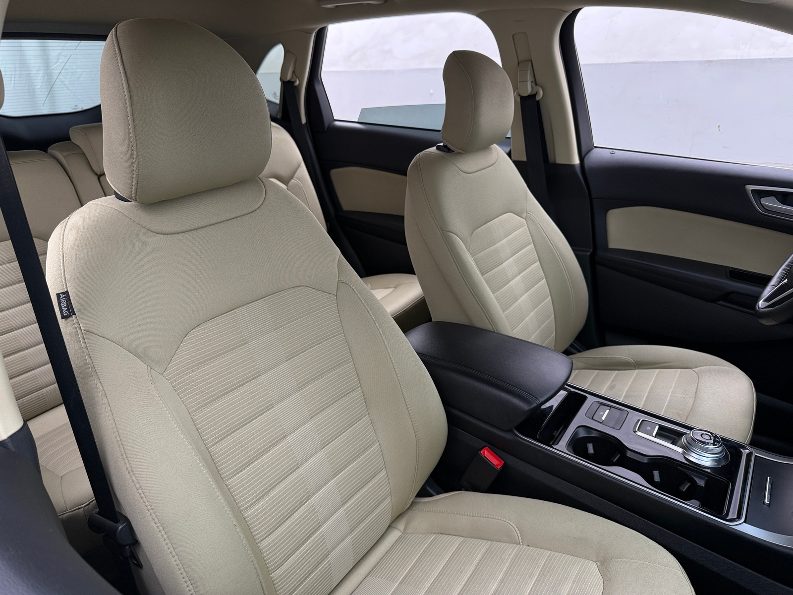 Thumbnail: 2019 Ford Edge - 2