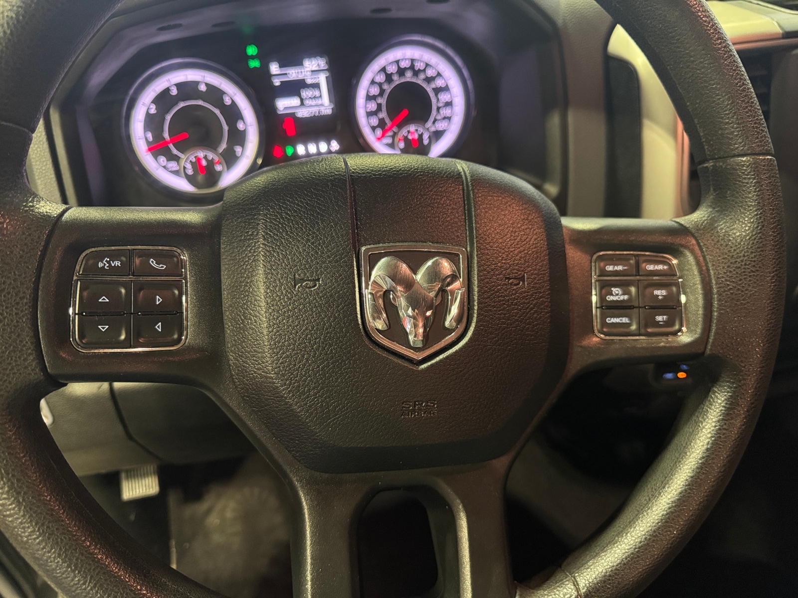 Thumbnail: 2020 RAM 1500 Classic - 5