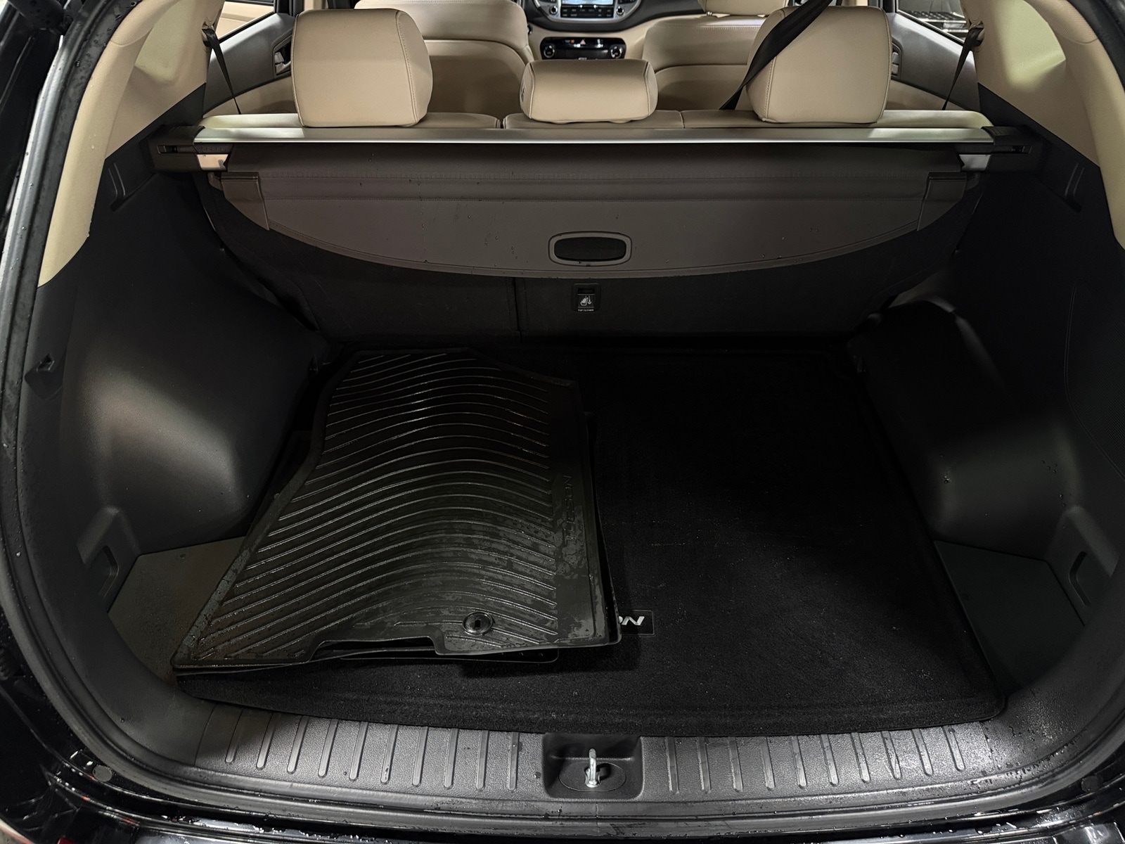 Thumbnail: 2016 Hyundai Tucson - 6