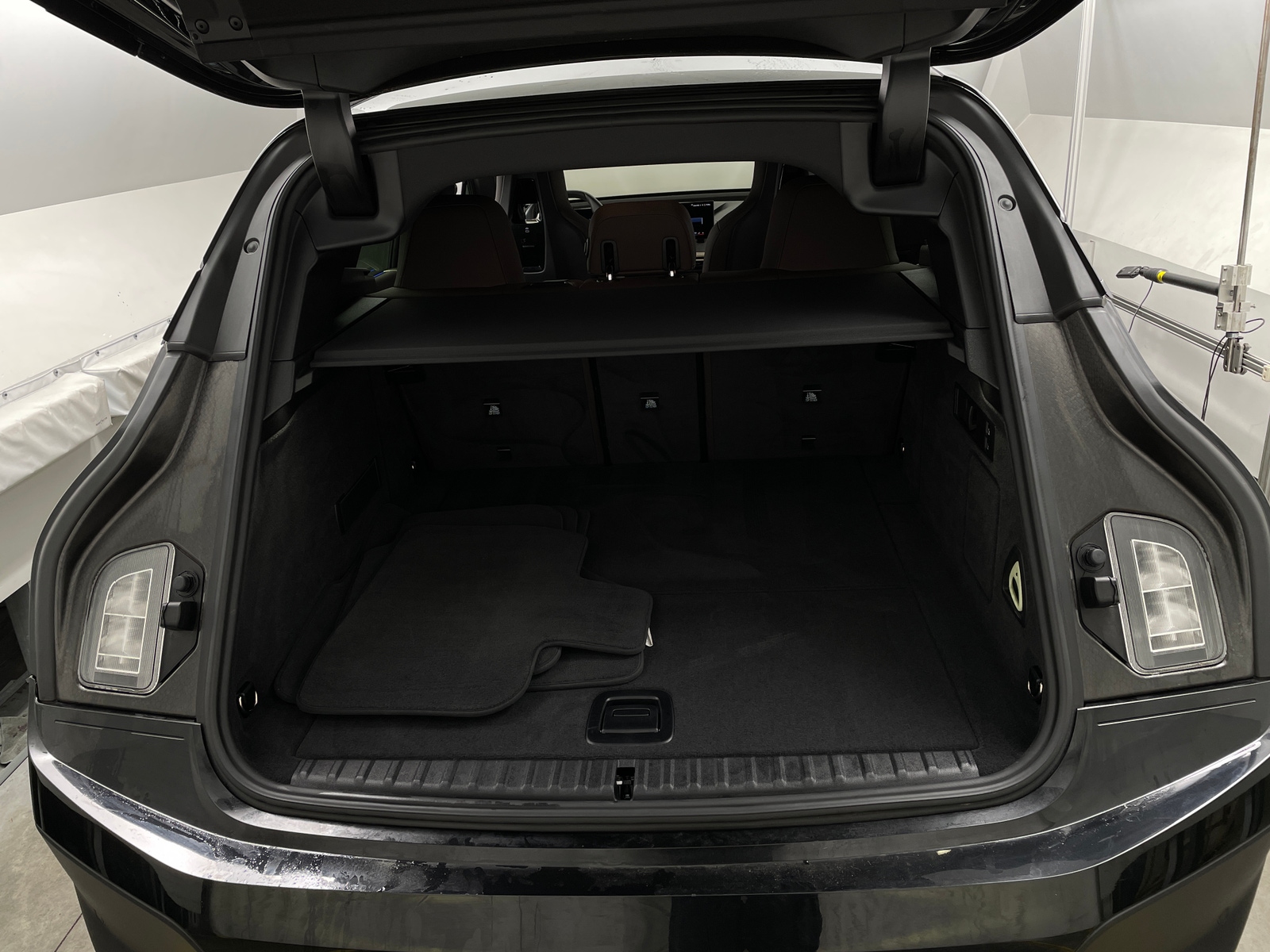 Thumbnail: 2025 BMW iX - 6