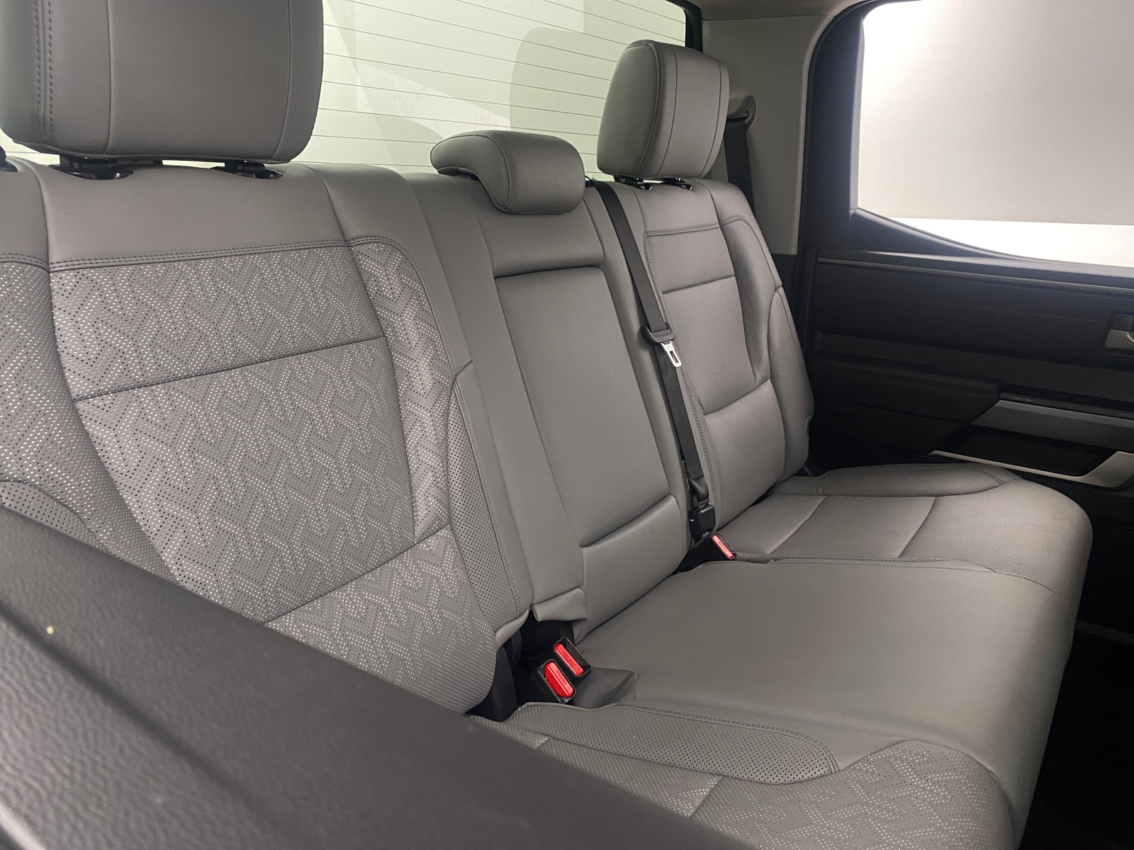 Thumbnail: 2024 Toyota Tundra - 6