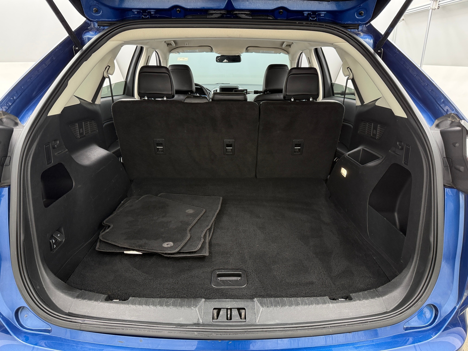 Thumbnail: 2024 Ford Edge - 6