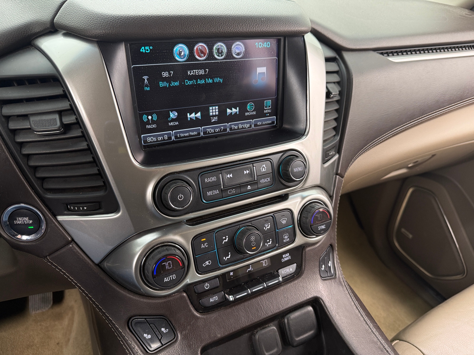 Thumbnail: 2018 Chevrolet Tahoe - 3