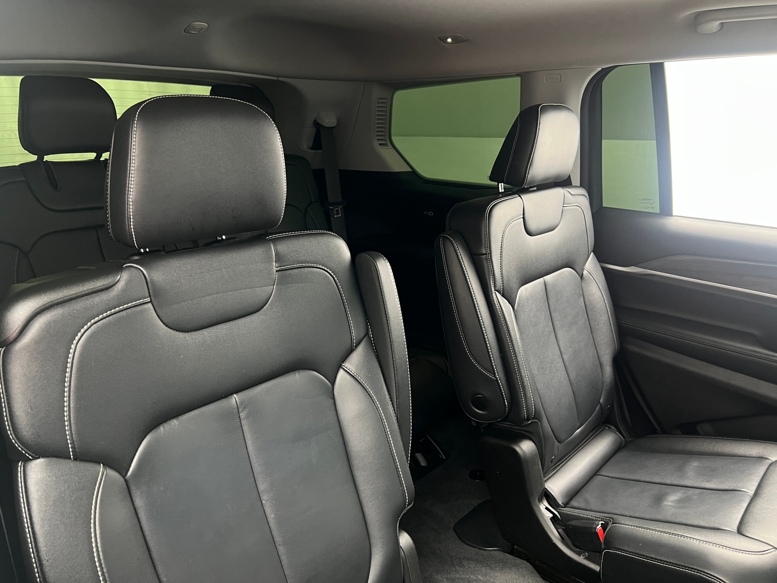 Thumbnail: 2022 Jeep Grand Cherokee L - 5