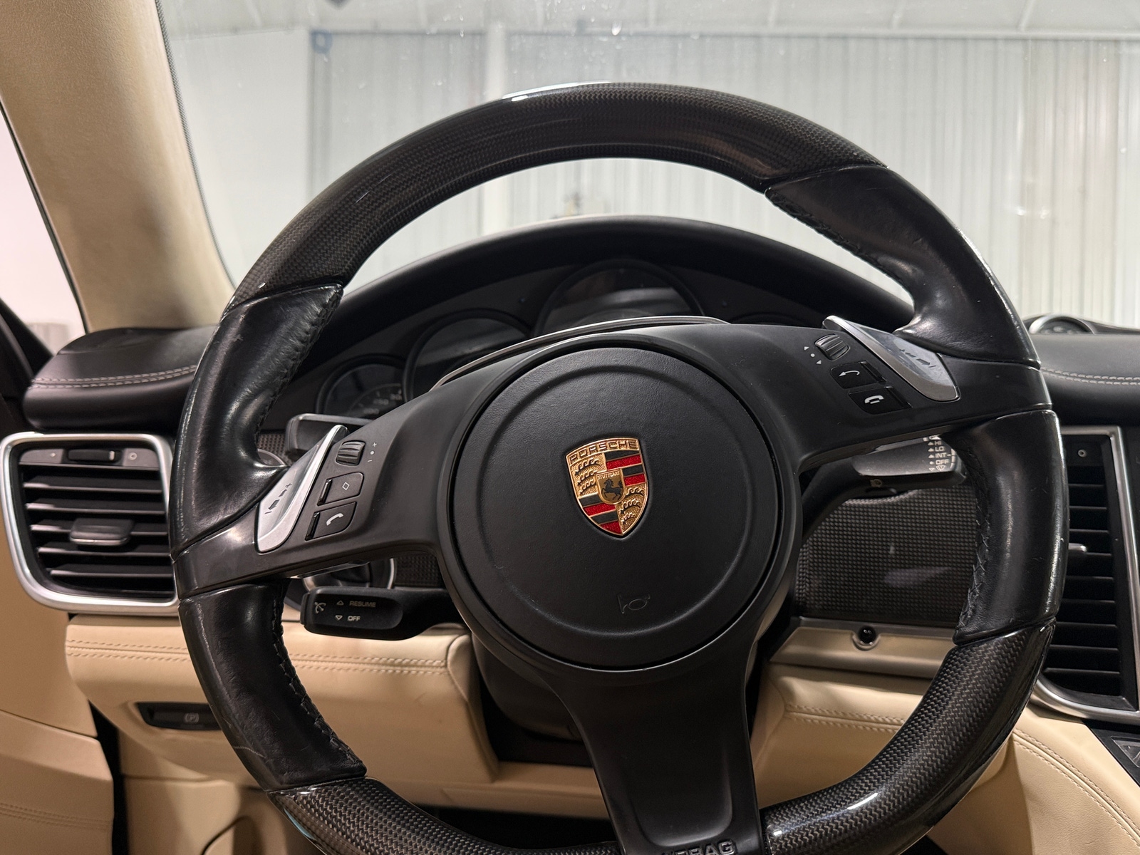 Thumbnail: 2015 Porsche Panamera - 4