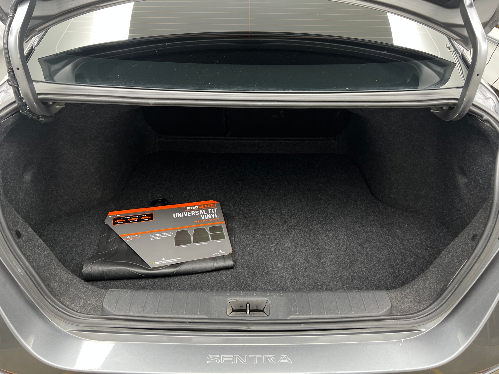 Thumbnail: 2022 Nissan Sentra - 7