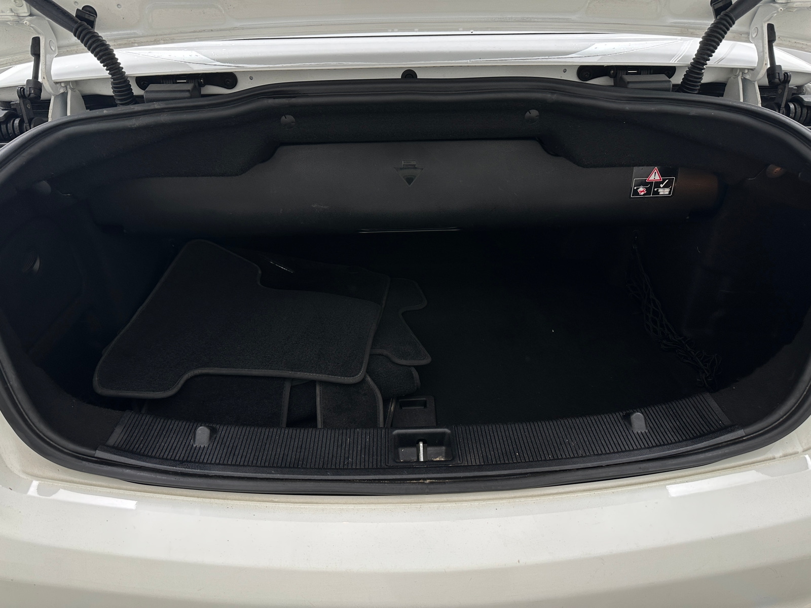 Thumbnail: 2015 Mercedes-Benz E-Class - 6