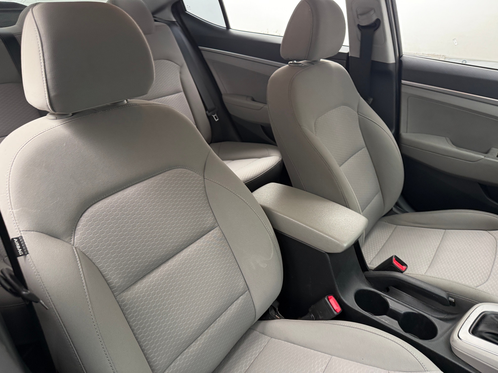 Thumbnail: 2019 Hyundai Elantra - 2