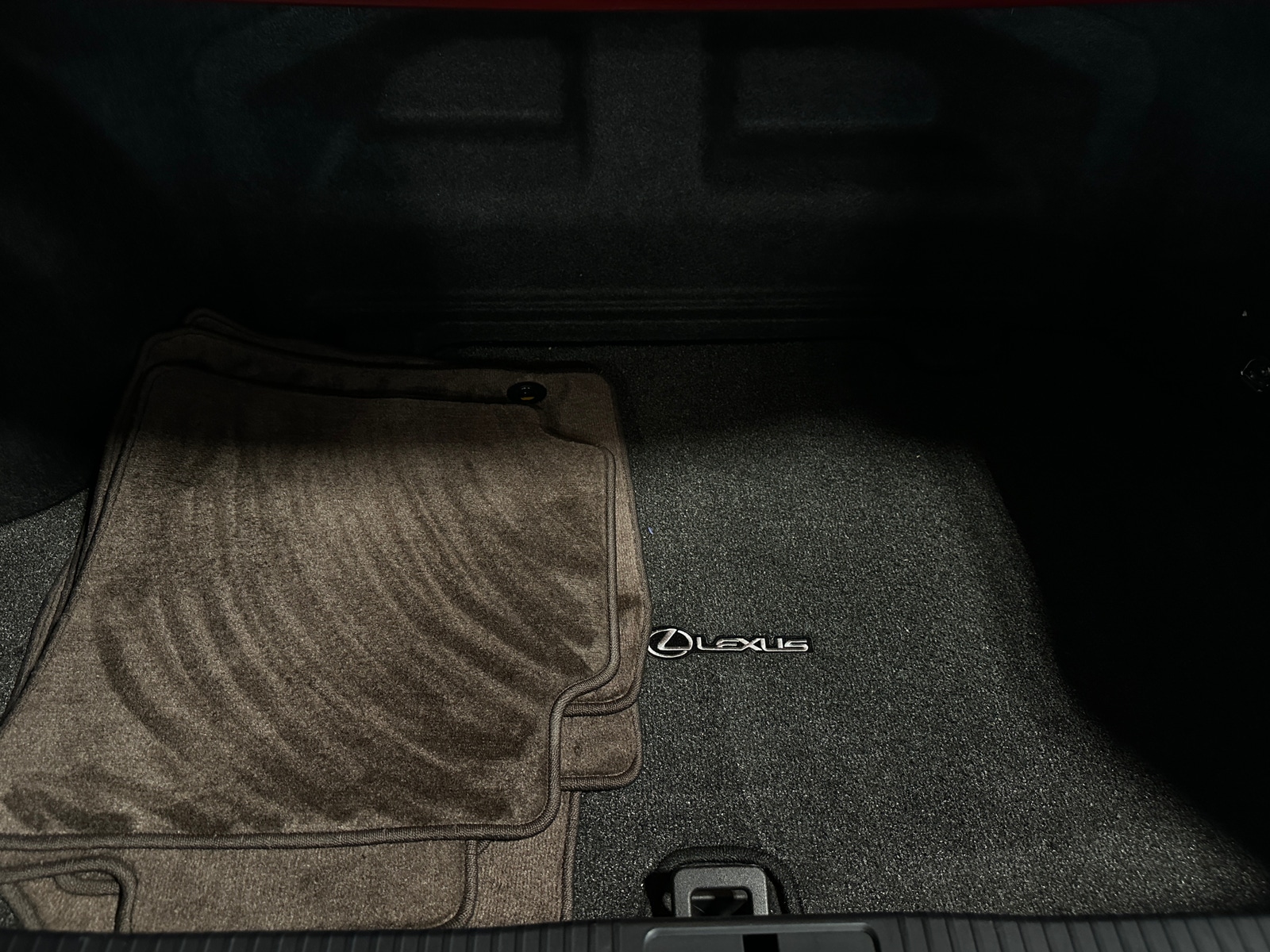 Thumbnail: 2018 Lexus ES - 6