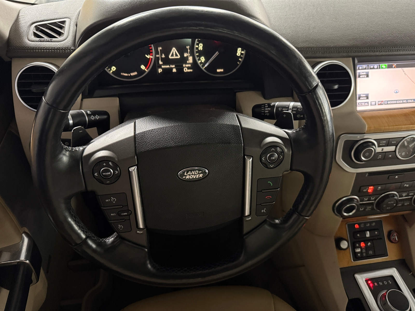 Thumbnail: 2015 Land Rover LR4 - 4