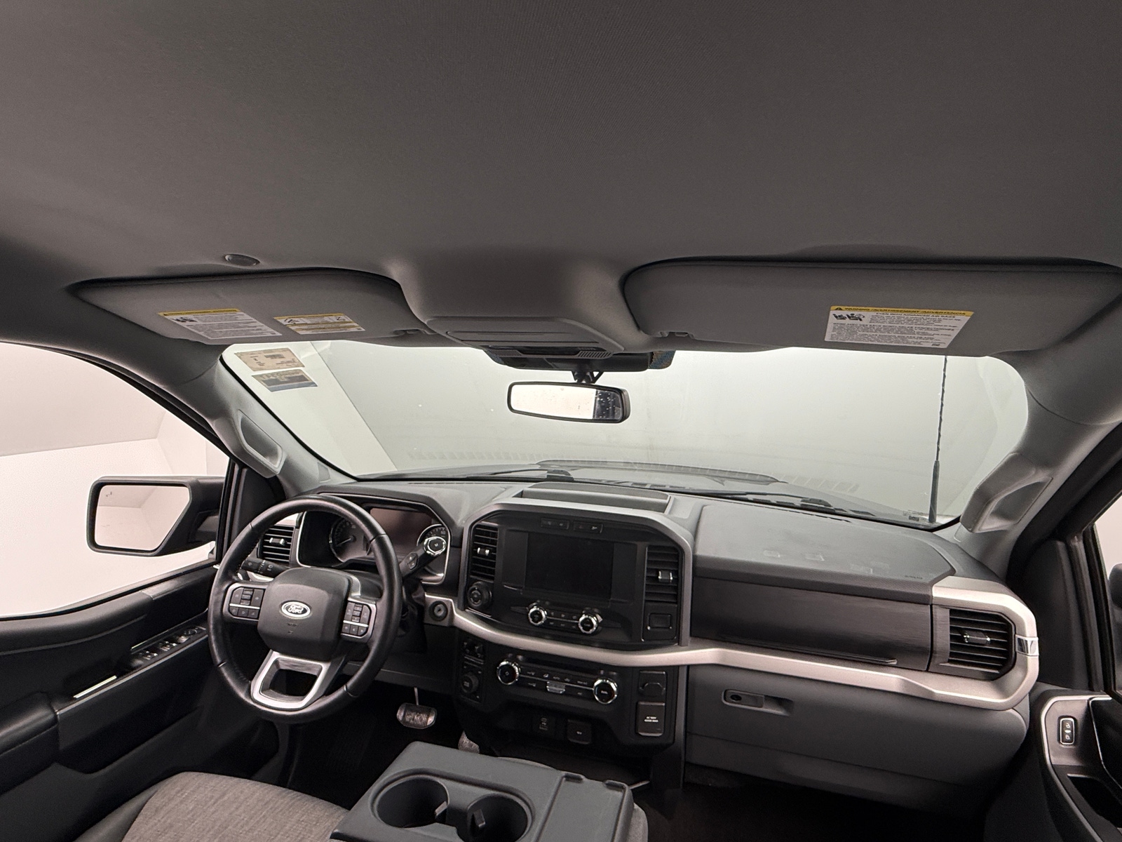 Thumbnail: 2022 Ford Econoline - 3