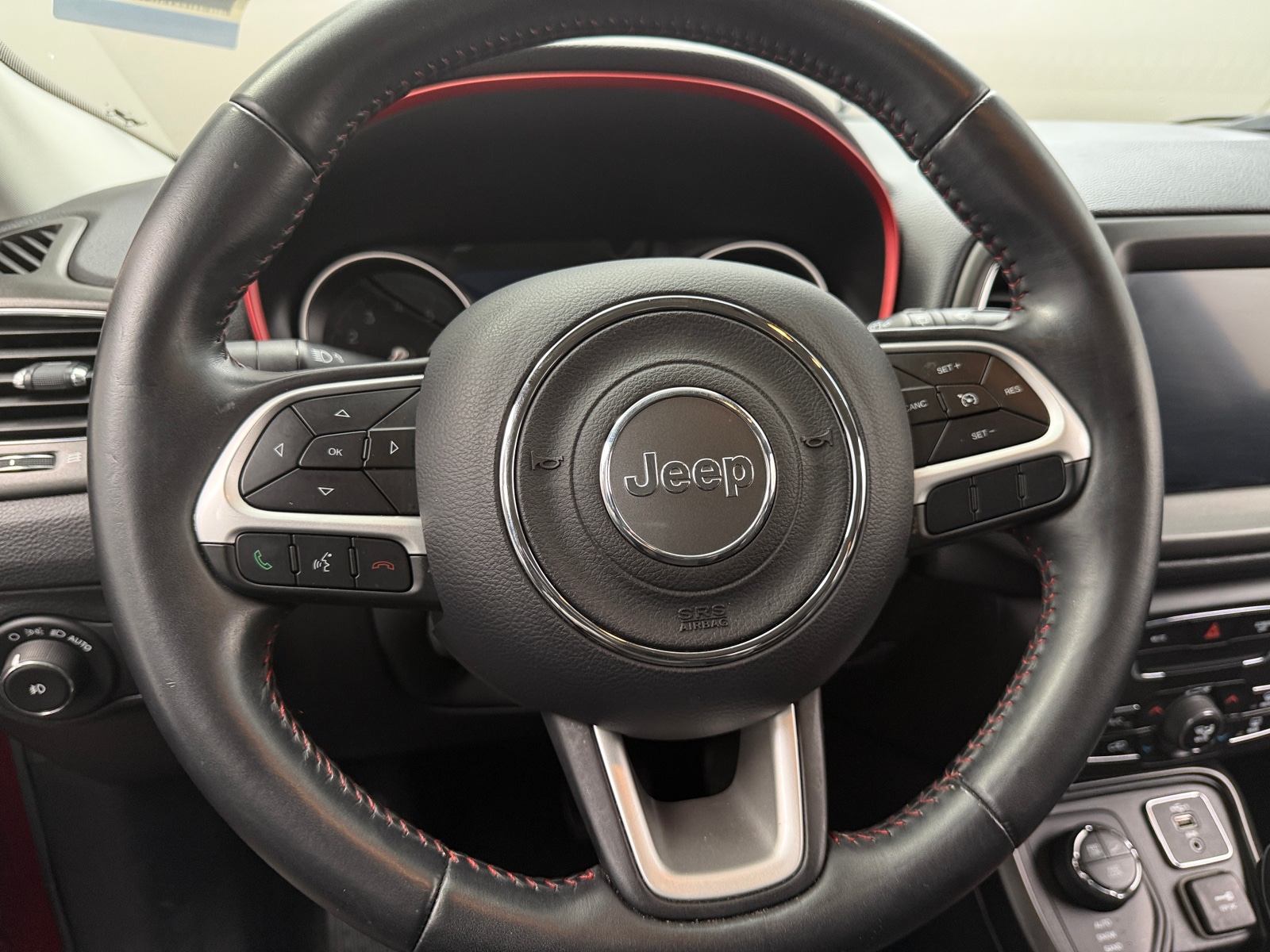 Thumbnail: 2019 Jeep Compass - 4