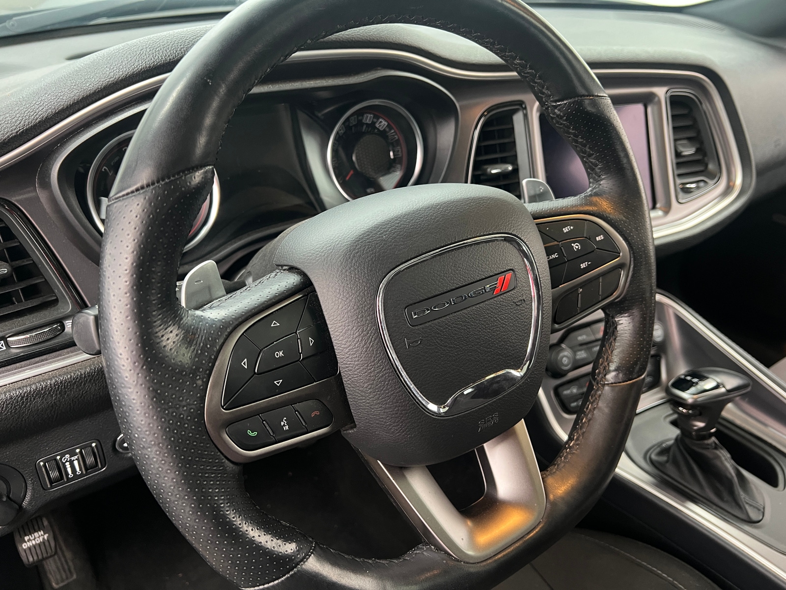 Thumbnail: 2021 Dodge Challenger - 4