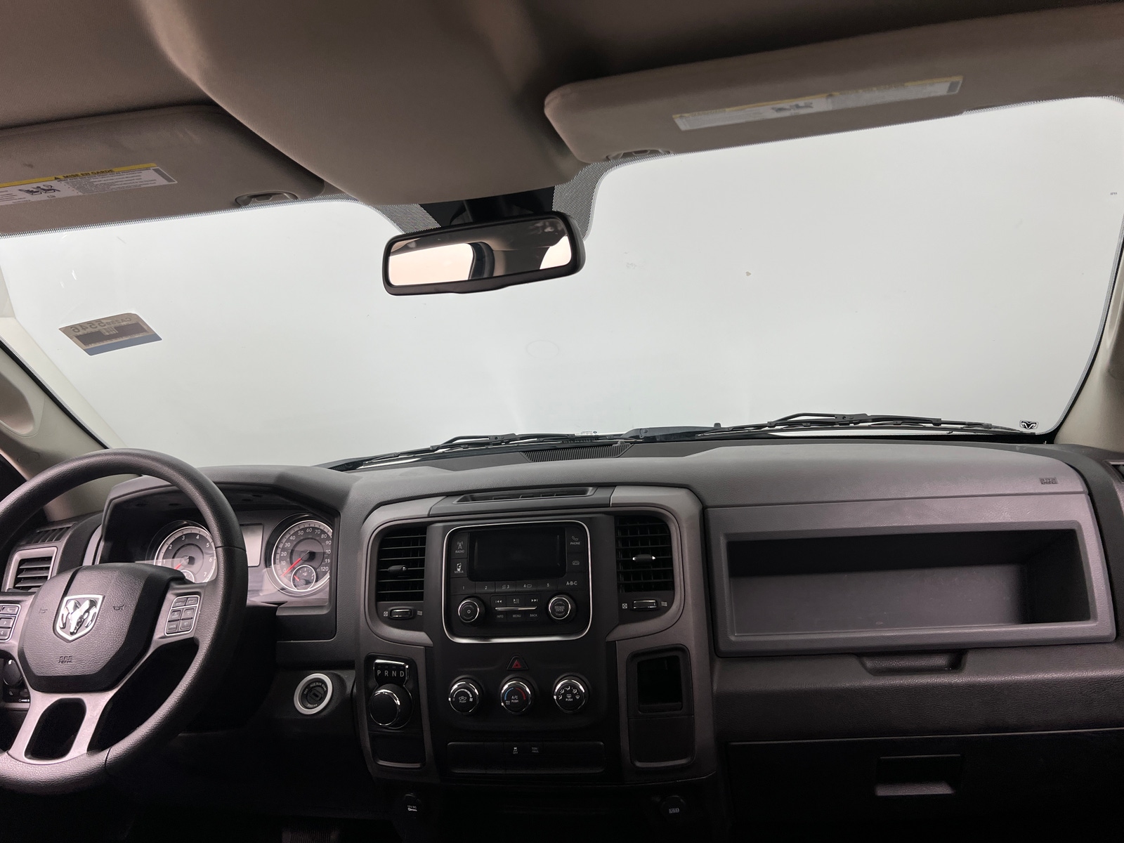 Thumbnail: 2020 RAM 1500 Classic - 2