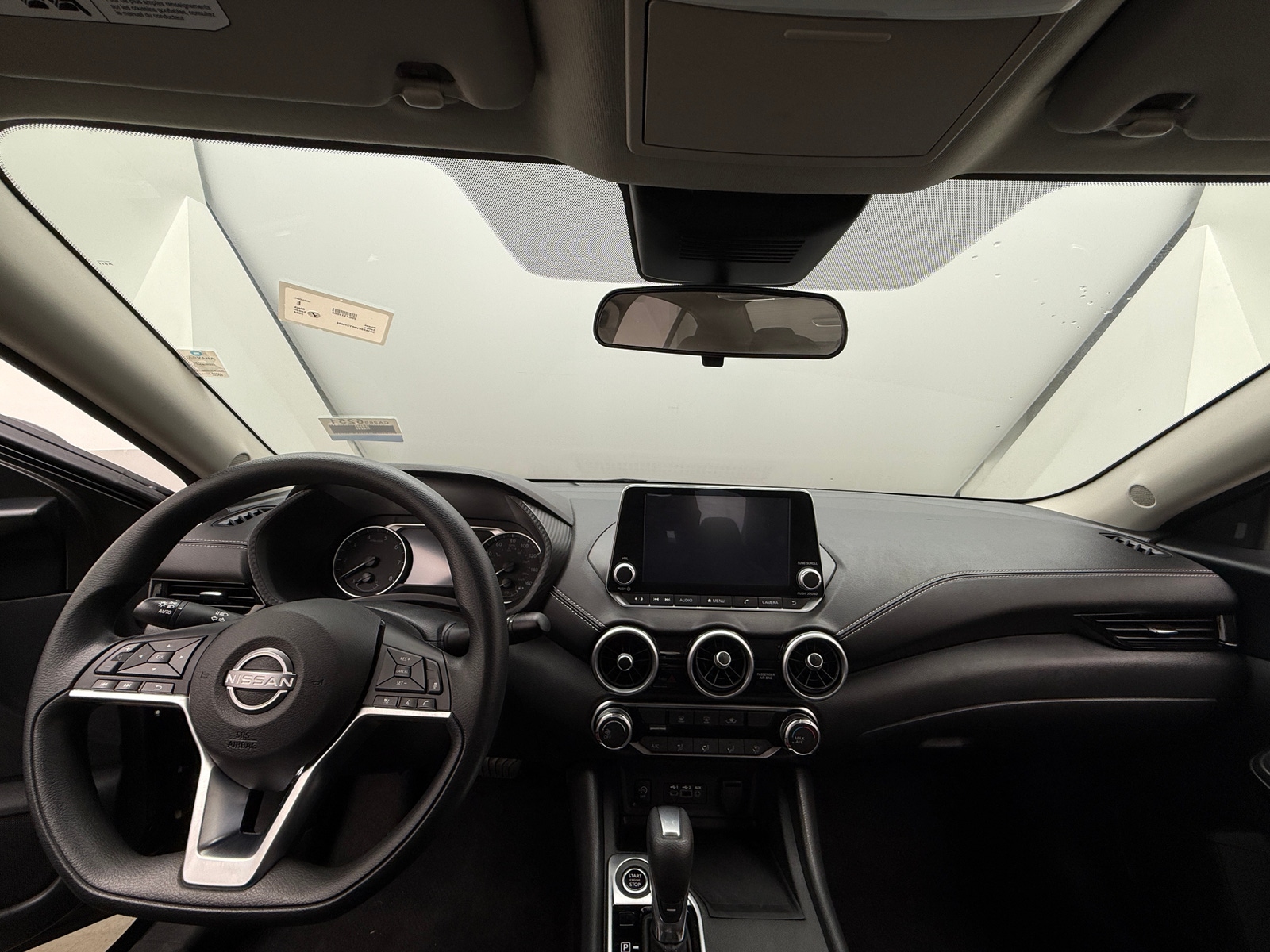 Thumbnail: 2024 Nissan Sentra - 3