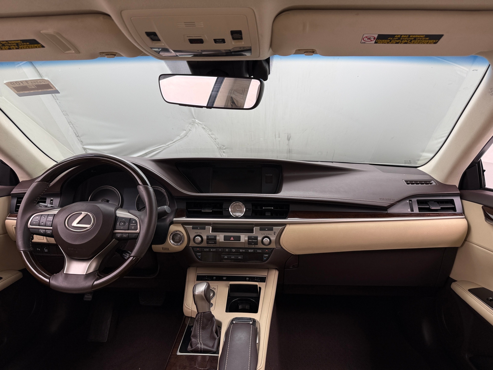 Thumbnail: 2016 Lexus ES - 2