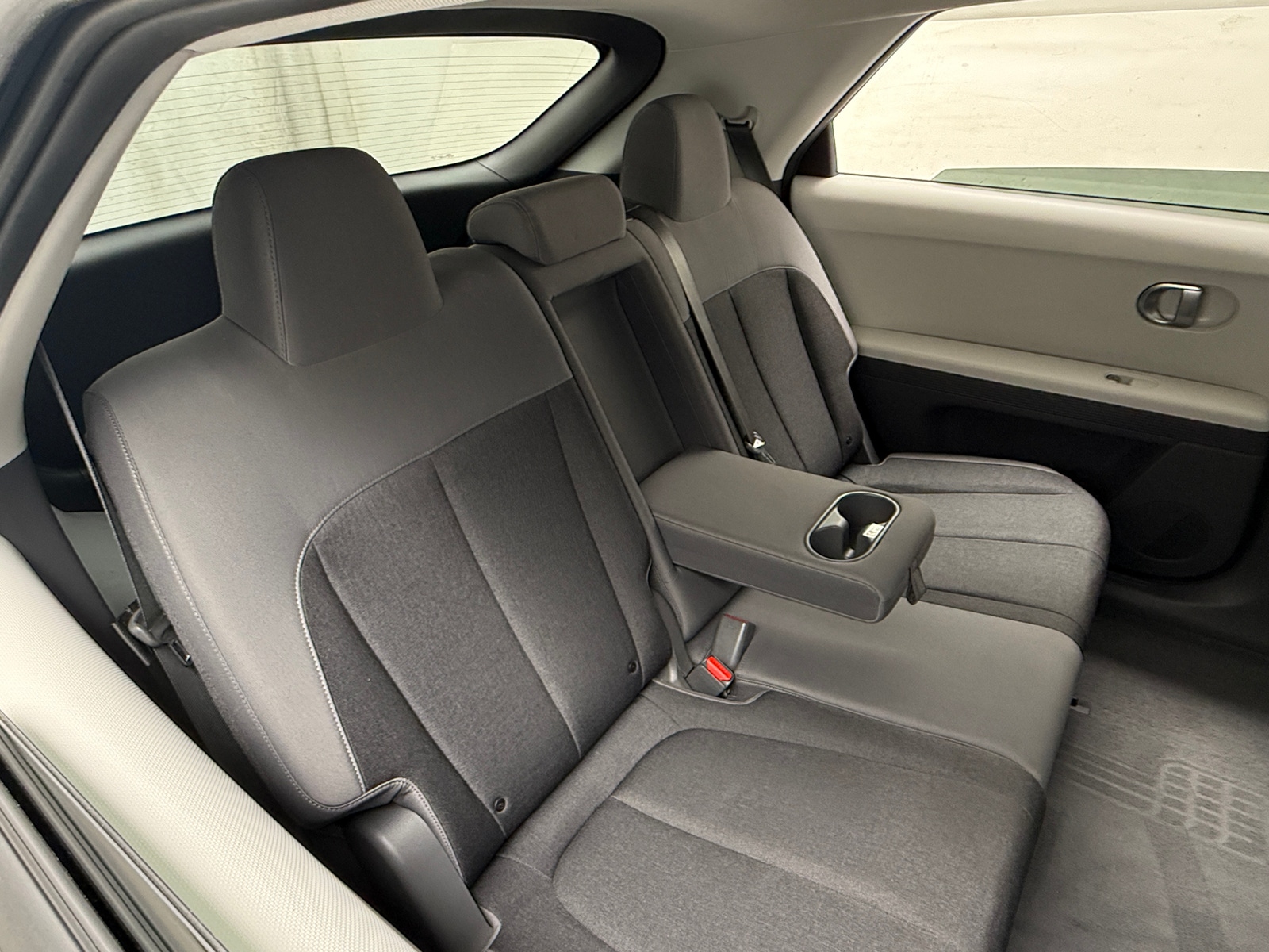 Thumbnail: 2022 Hyundai Ioniq 5 - 6