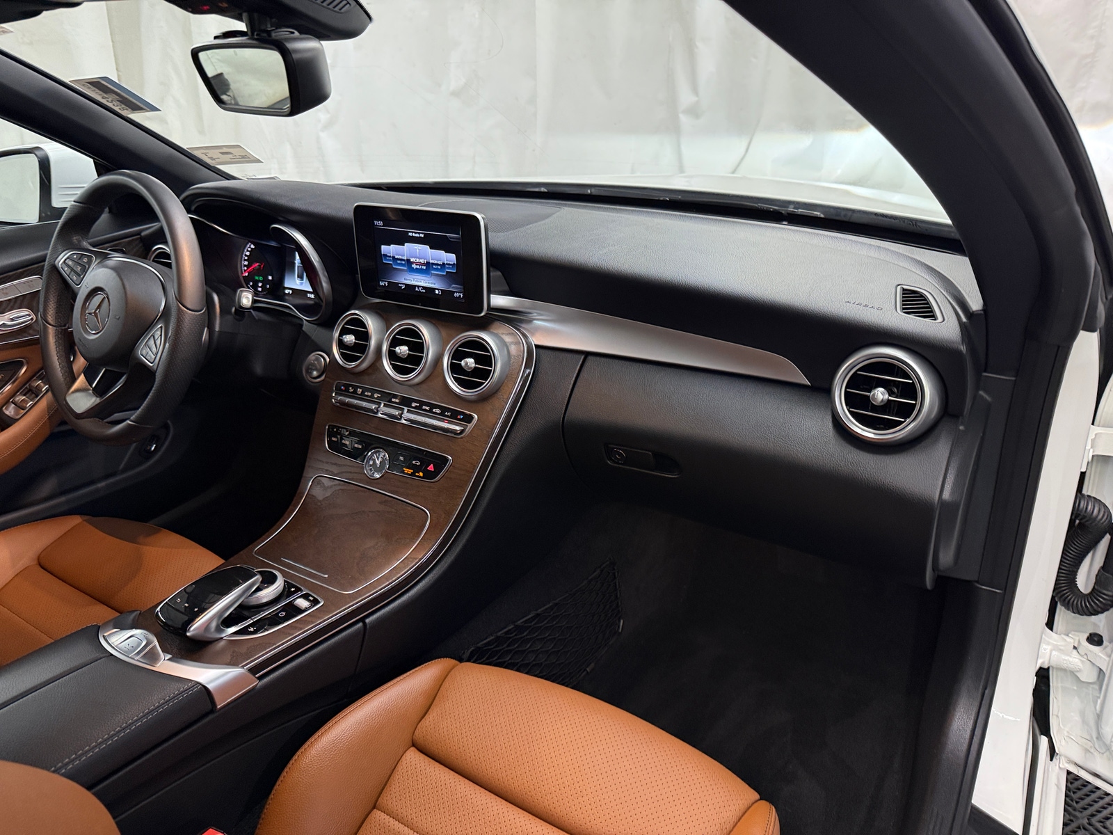 Thumbnail: 2018 Mercedes-Benz C-Class - 2