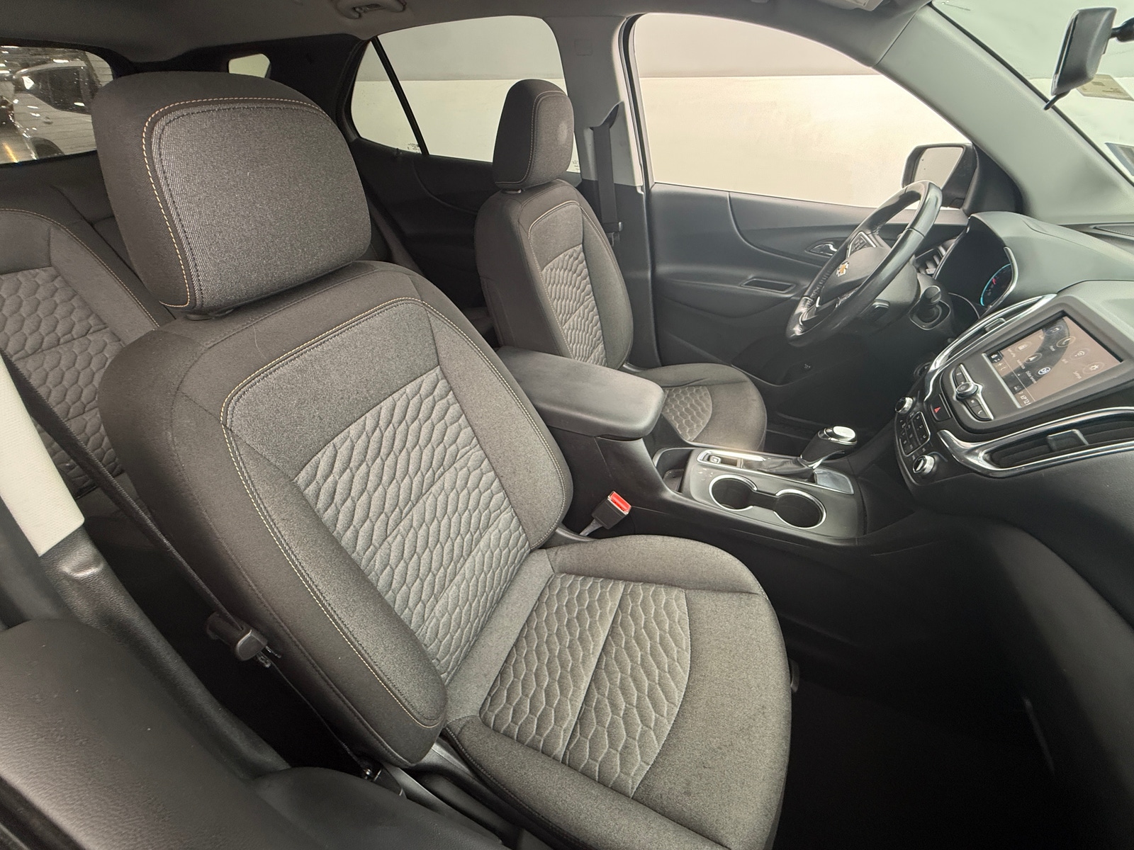 Thumbnail: 2019 Chevrolet Equinox - 2