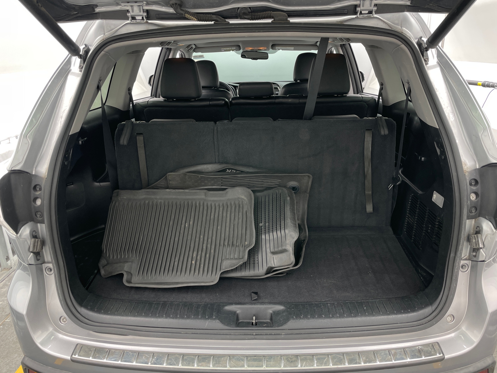 Thumbnail: 2015 Toyota Highlander - 6