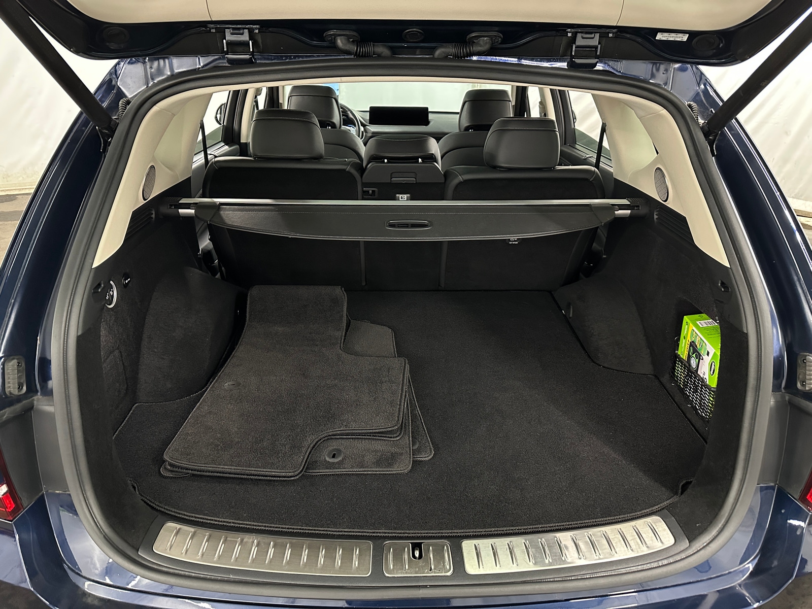 Thumbnail: 2021 Genesis GV80 - 6