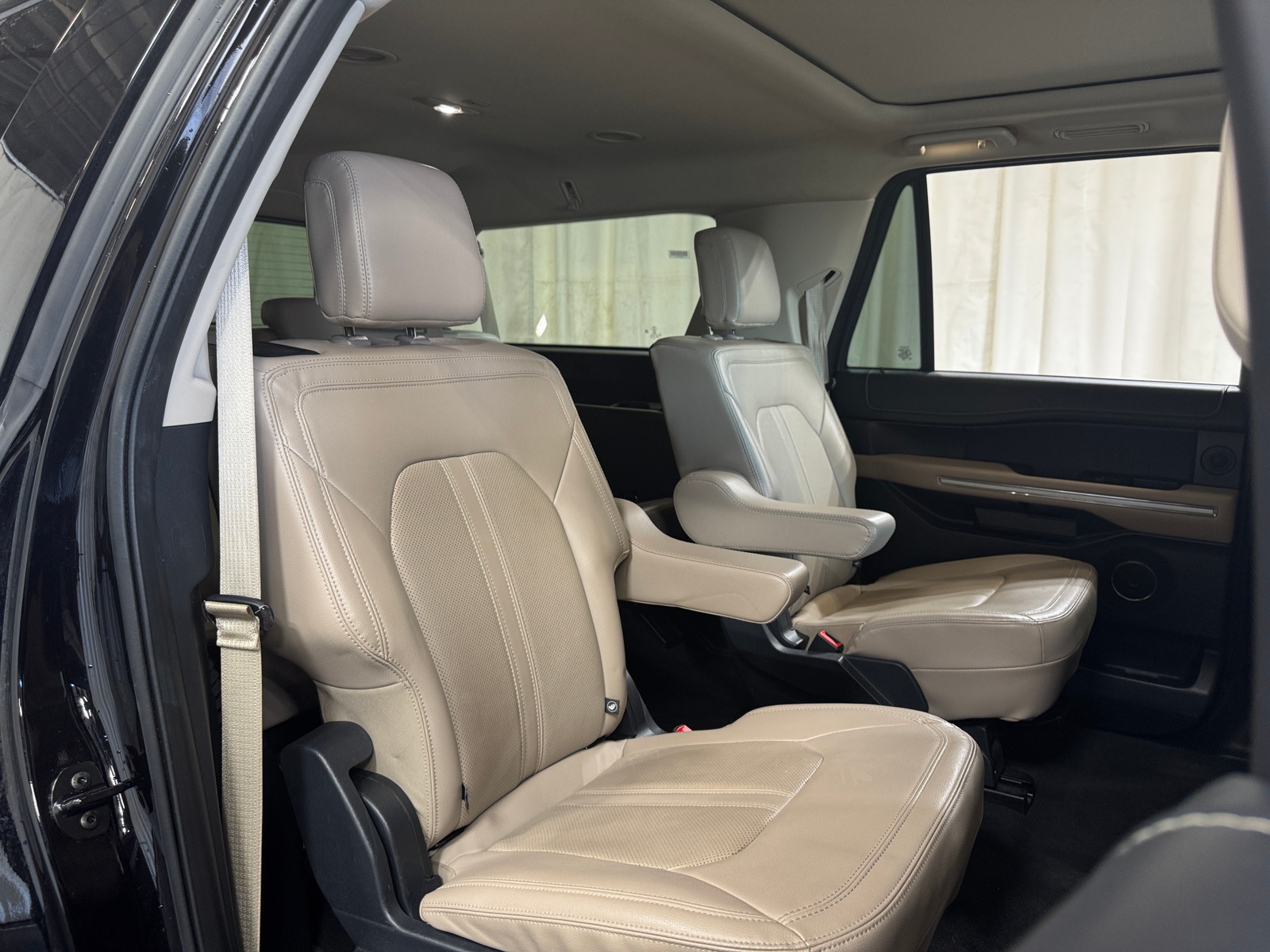 Thumbnail: 2024 Ford Expedition MAX - 5