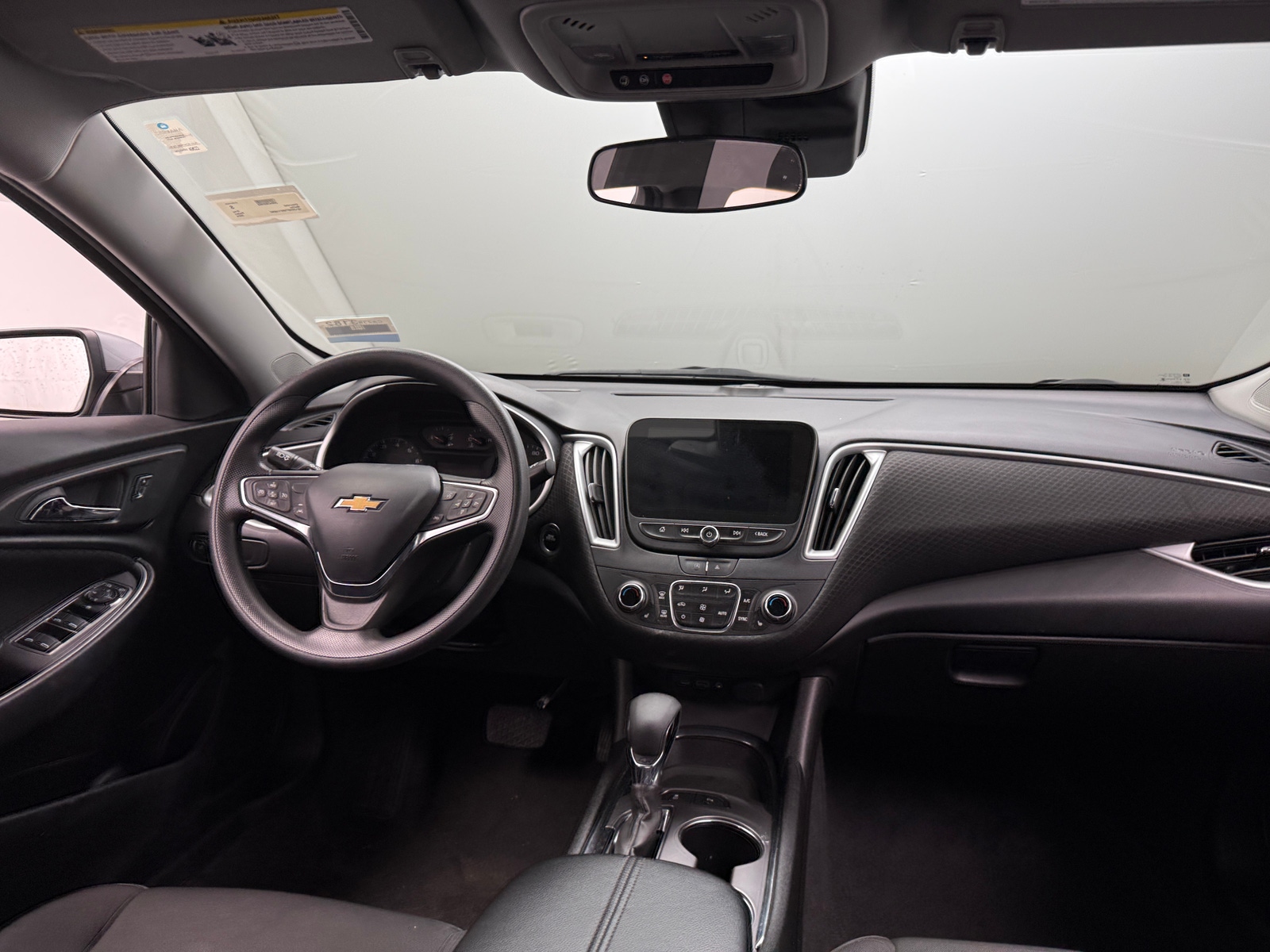 Thumbnail: 2024 Chevrolet Malibu - 3