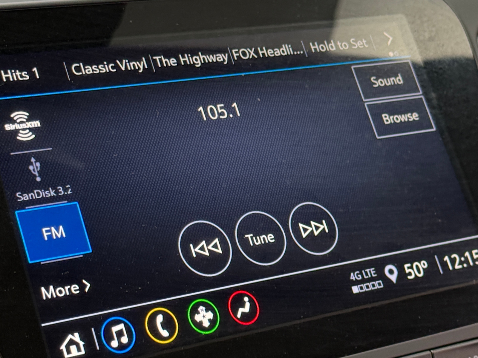 Thumbnail: 2024 Chevrolet Malibu - 4