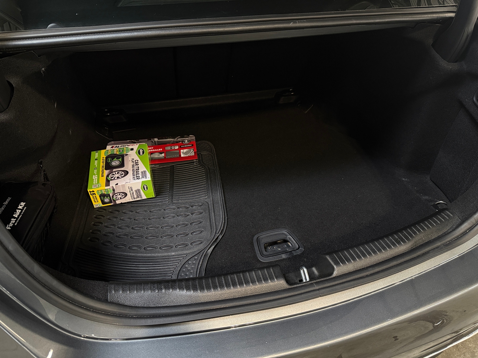 Thumbnail: 2023 Mercedes-Benz C-Class - 6