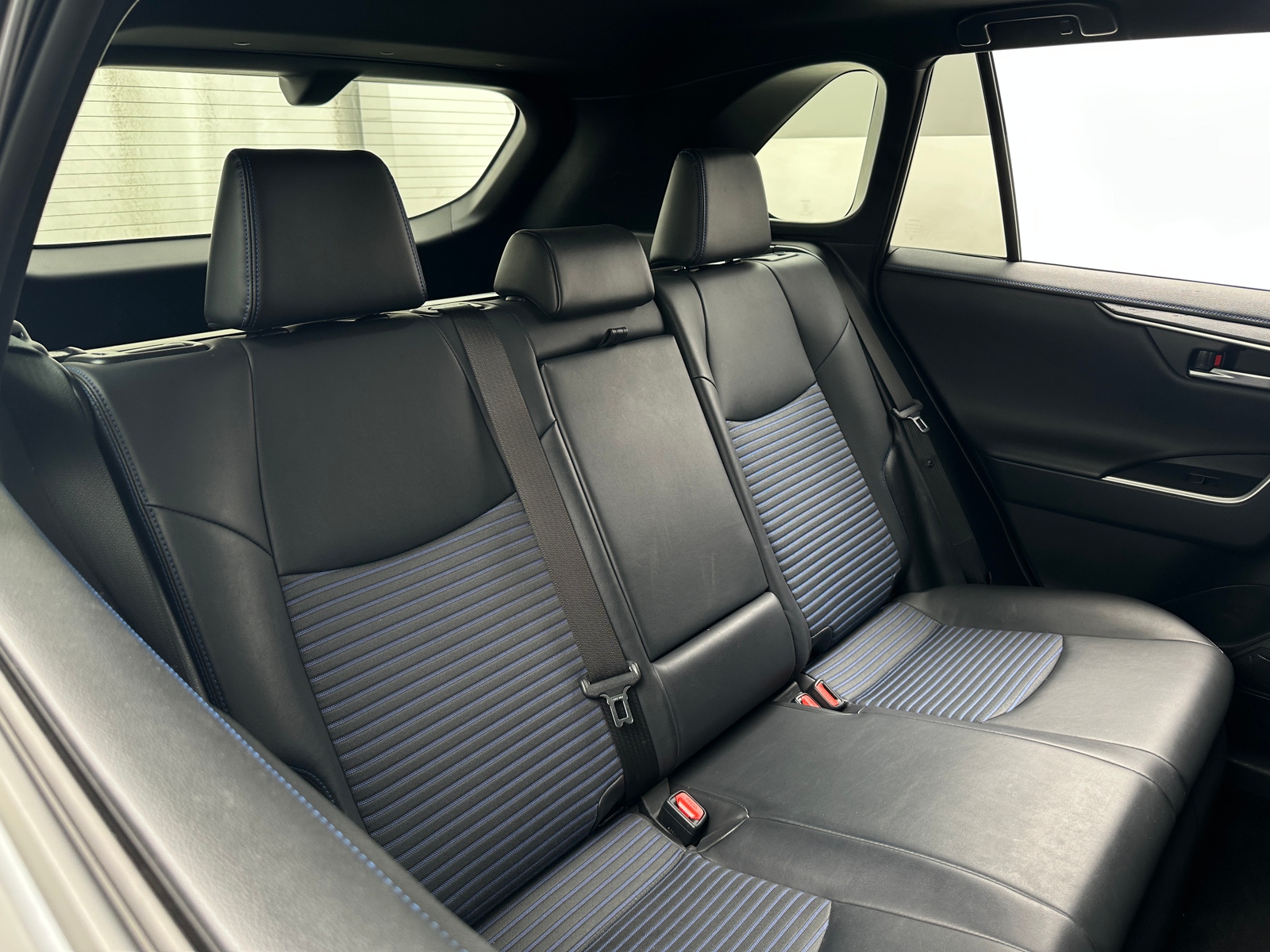 Thumbnail: 2020 Toyota RAV4 - 5