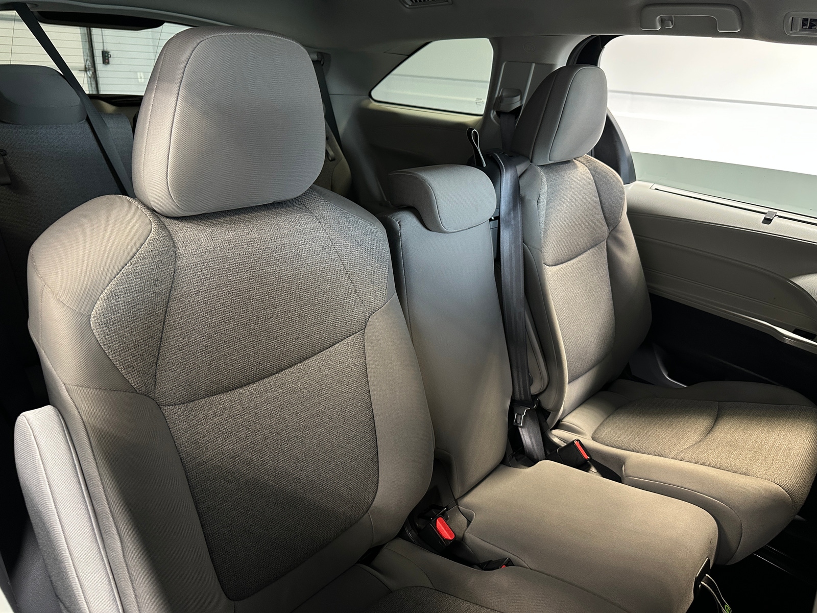 Thumbnail: 2024 Toyota Sienna - 6