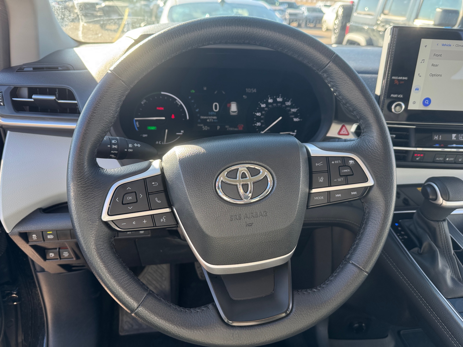 Thumbnail: 2025 Toyota Sienna - 4