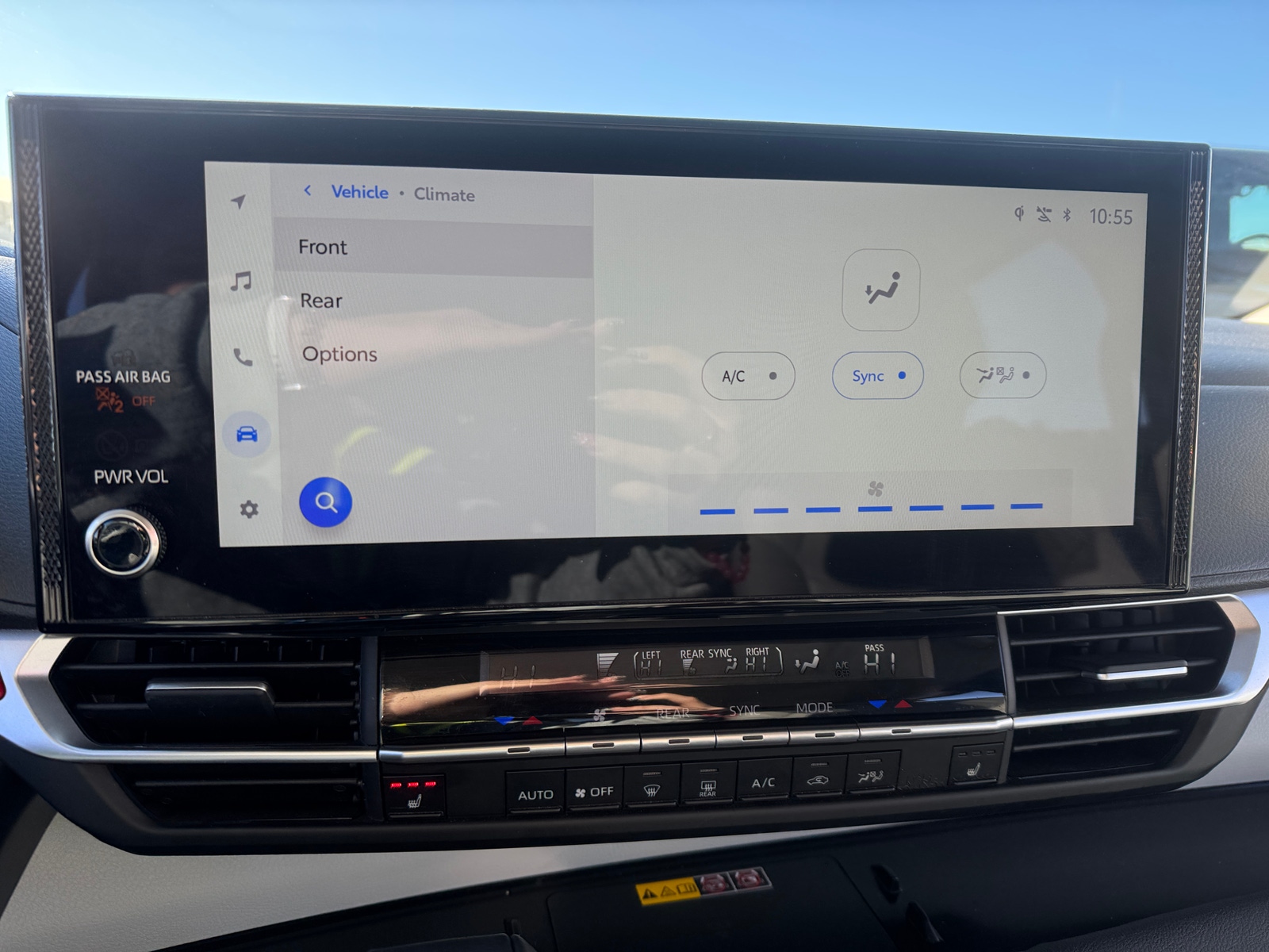 Thumbnail: 2025 Toyota Sienna - 3