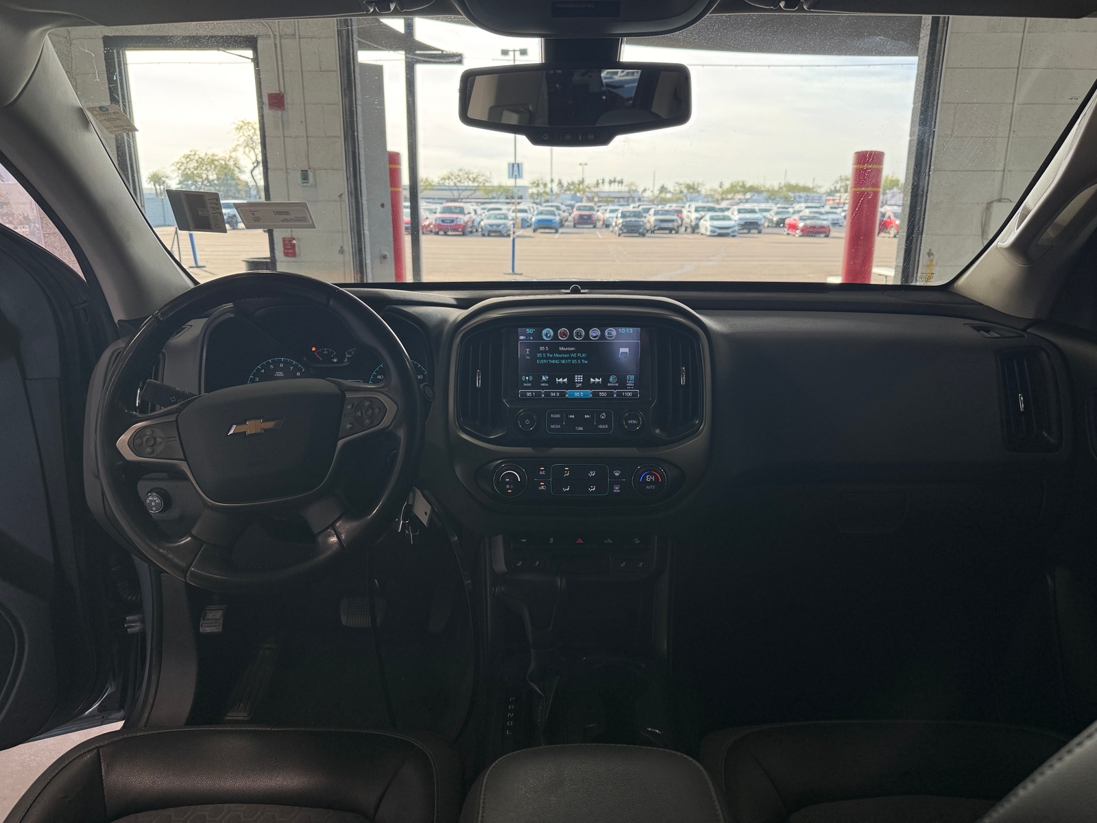 Thumbnail: 2018 Chevrolet Colorado - 3